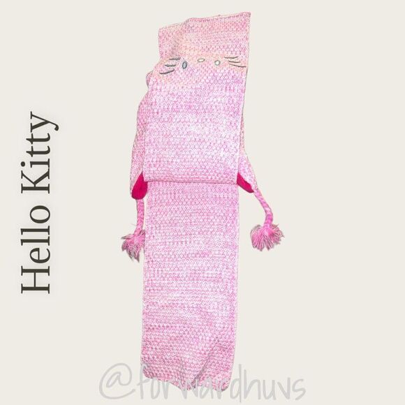 Hello Kitty Hat and Scarf Set - Adorably Used - Picture 5 of 10